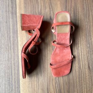 LOQ Almansa Suede Heels Brick Red Size EU 39 US 8.5/9